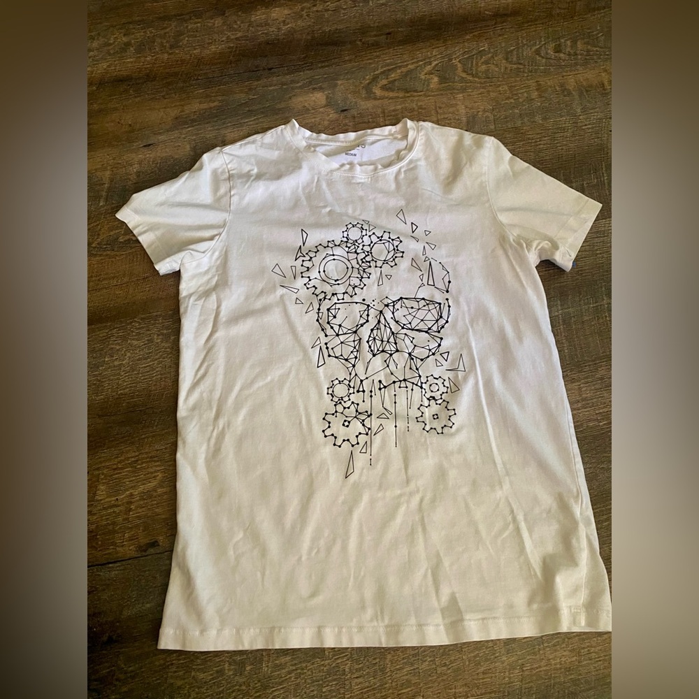 Colin’s Skull White Graphic T-Shirt